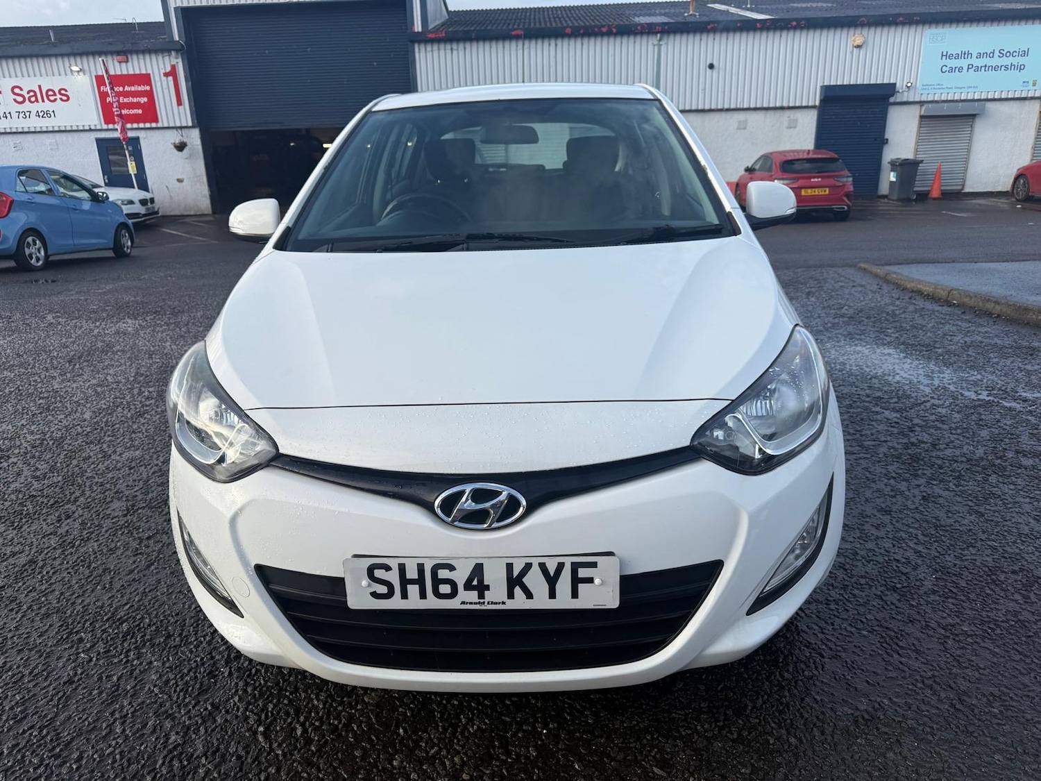 Used Hyundai i20 2015 for sale - 76436355: Photo 4
