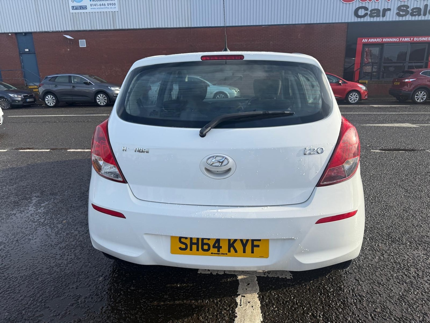 Used Hyundai i20 2015 for sale - 76436355: Photo 7