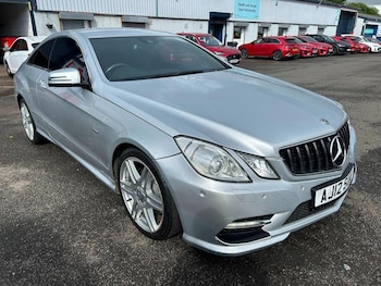 Used Mercedes-Benz E Class 2012 for sale - 79536148: Photo