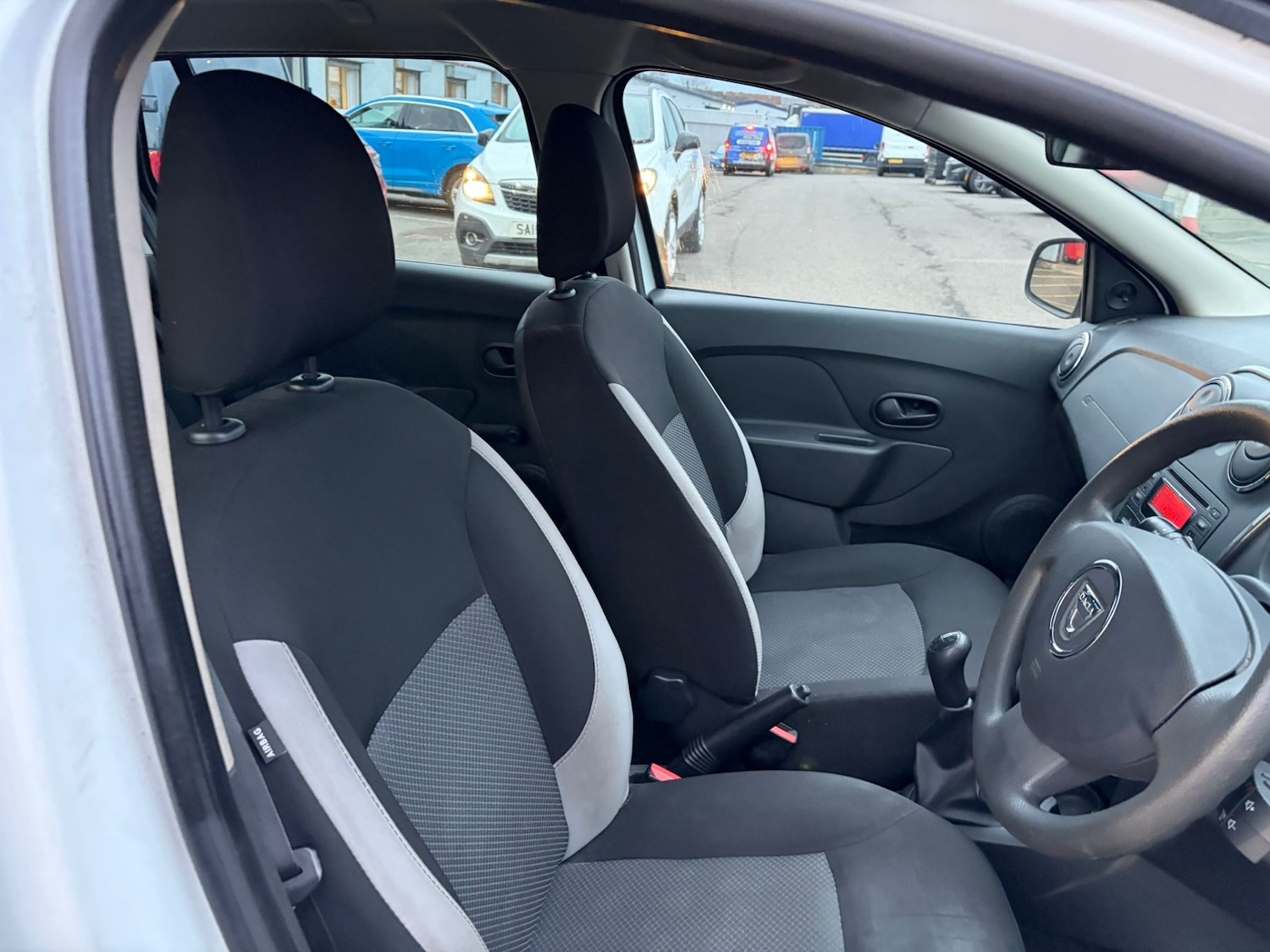 Used Dacia Logan MCV 2016 for sale - 77336188: Photo 12