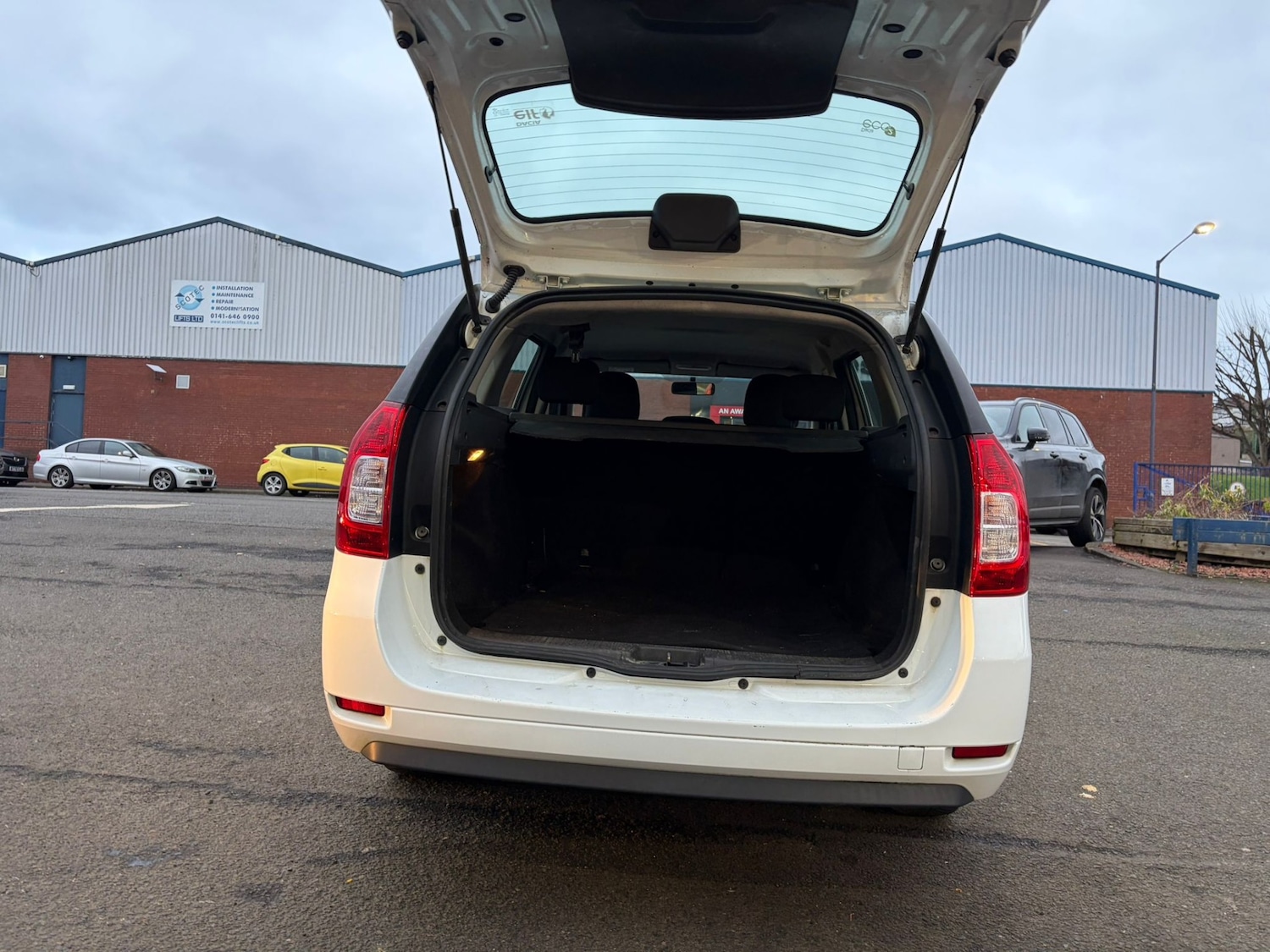 Used Dacia Logan MCV 2016 for sale - 77336188: Photo 9