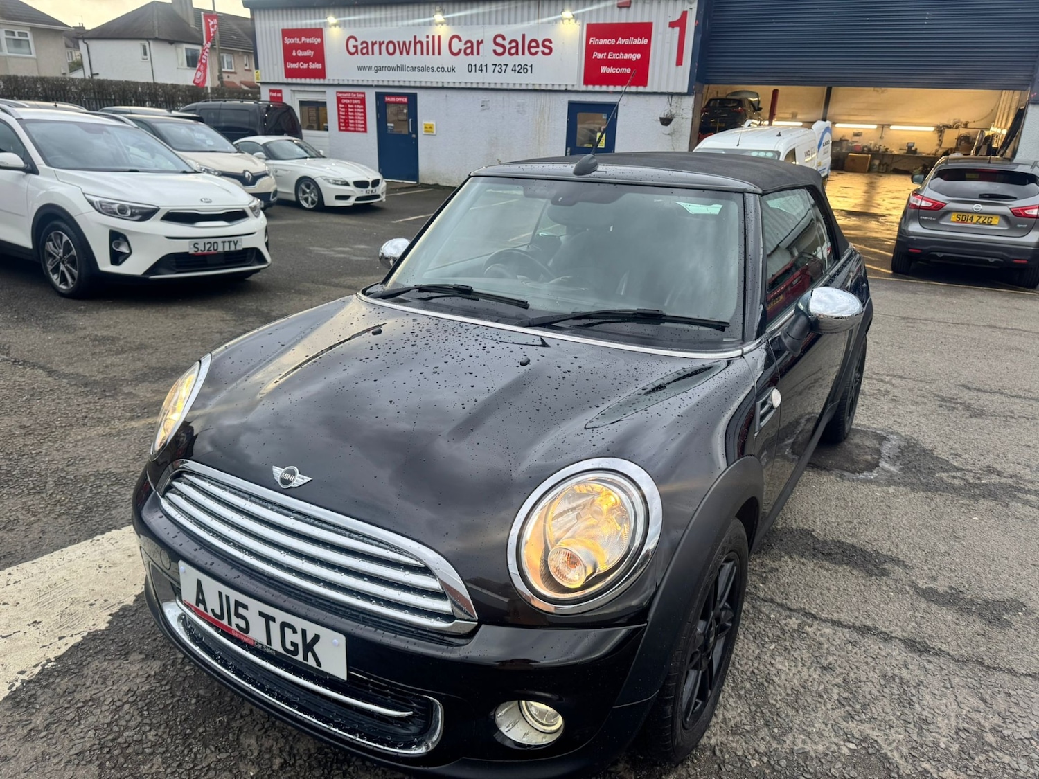 Used MINI Convertible 2015 for sale - 77652426: Photo 2