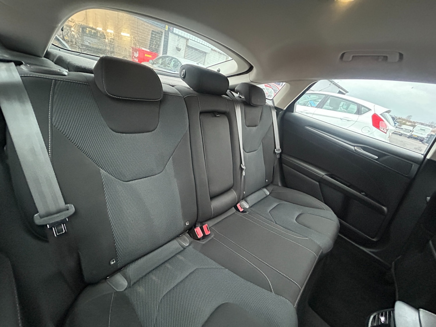 Used Ford Mondeo 2016 for sale - 77300536: Photo 18