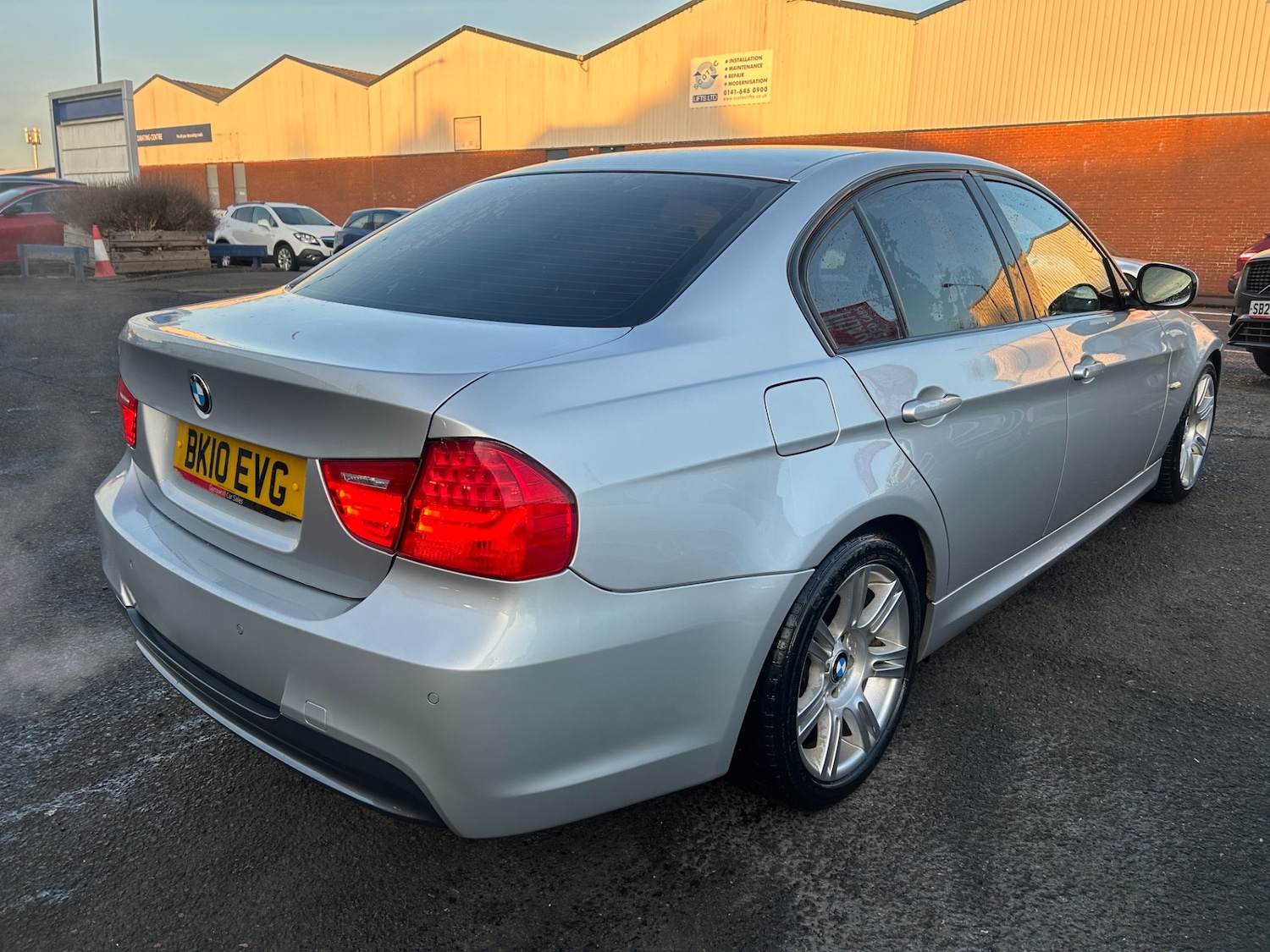 Used BMW 3 Series 2010 for sale - 76696301: Photo 8