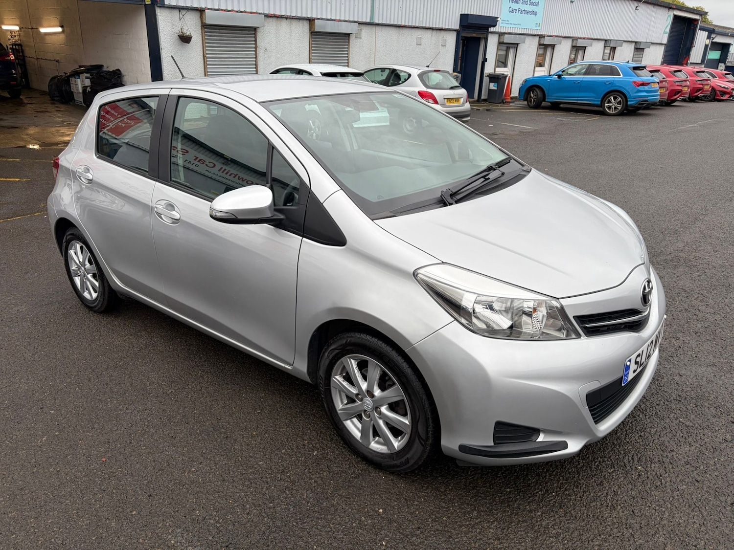 Used Toyota Yaris 2012 for sale - 76426809: Photo 5