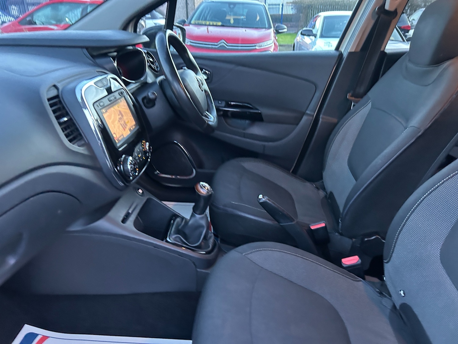 Used Renault Captur 2016 for sale - 77367993: Photo 15