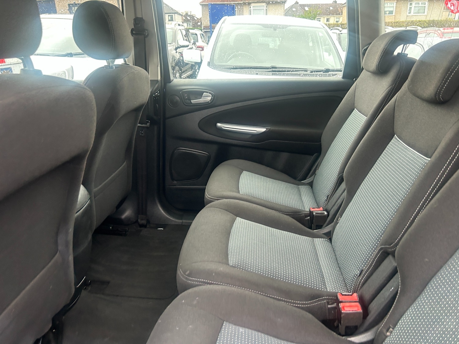 Used Ford S-Max 2014 for sale - 76450456: Photo 15