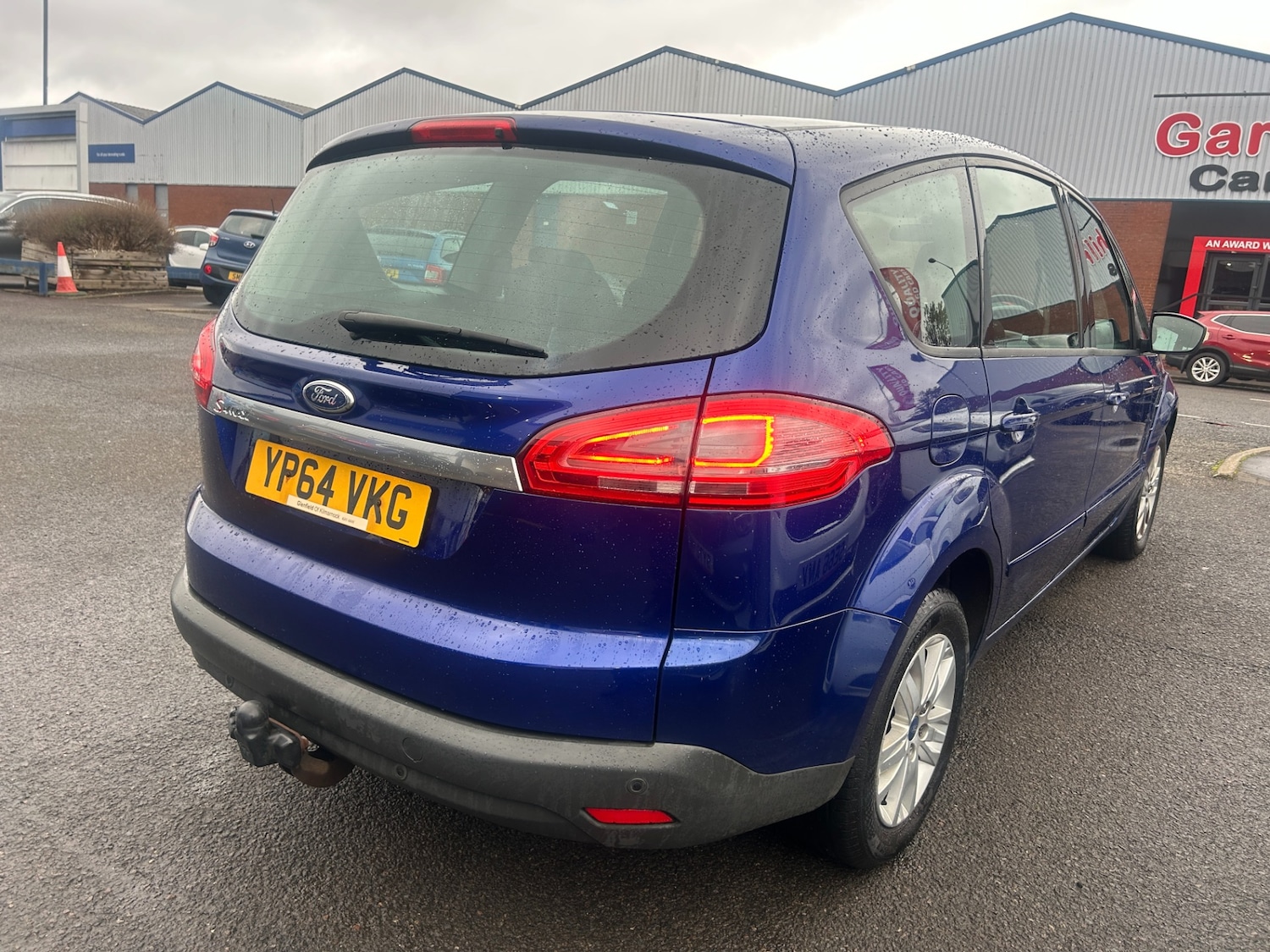 Used Ford S-Max 2014 for sale - 76450456: Photo 6