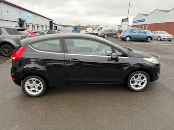 Used Ford Fiesta 2012 for sale - 77691248: Photo