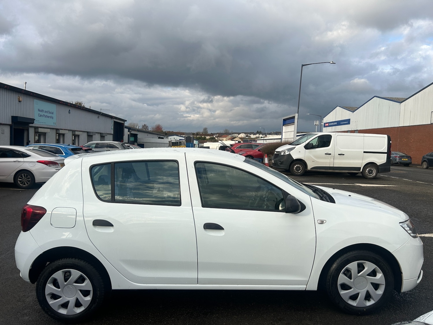 Used Dacia Sandero 2017 for sale - 76507851: Photo 9