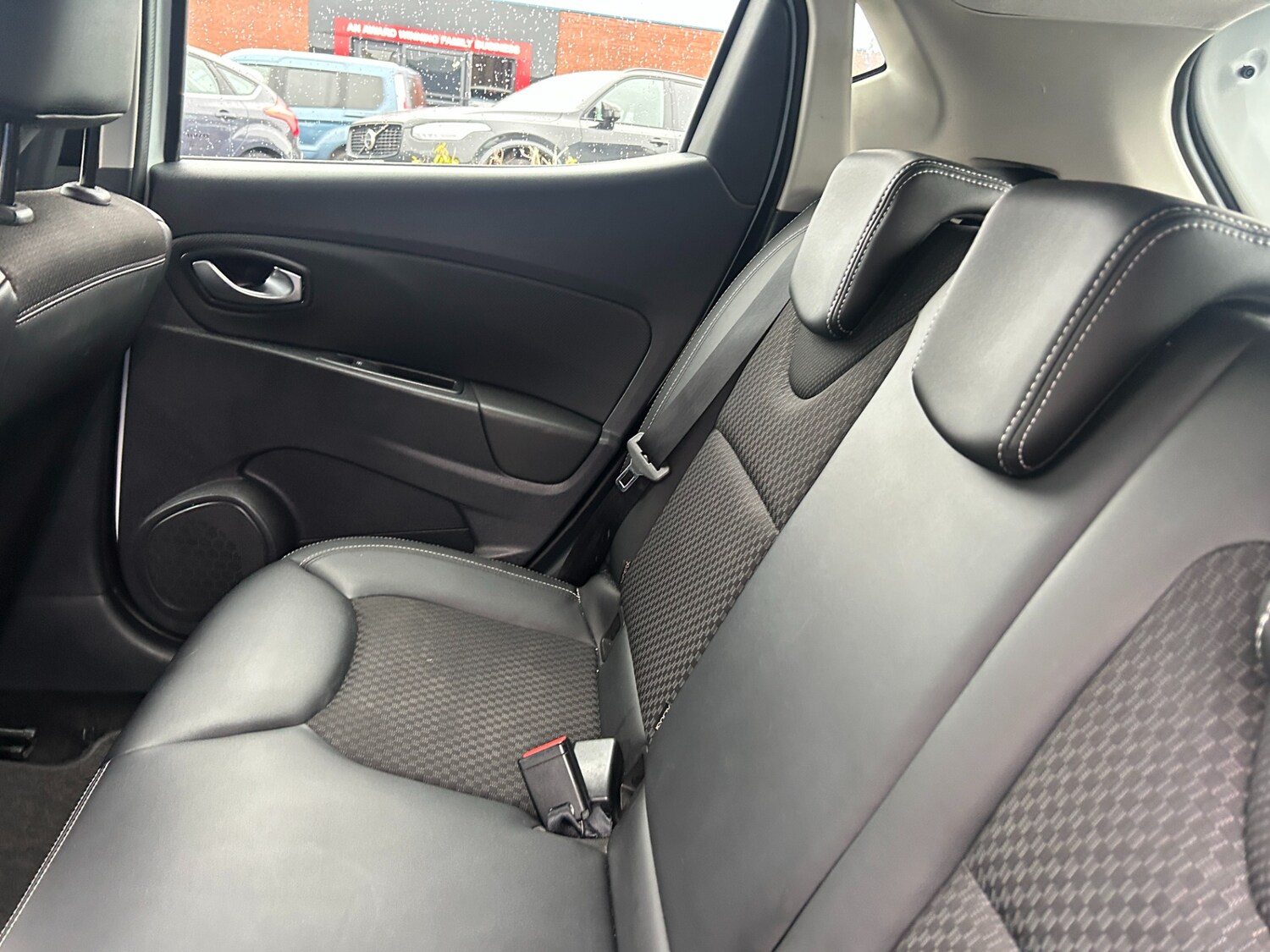 Used Renault Clio 2017 for sale - 78123019: Photo 13