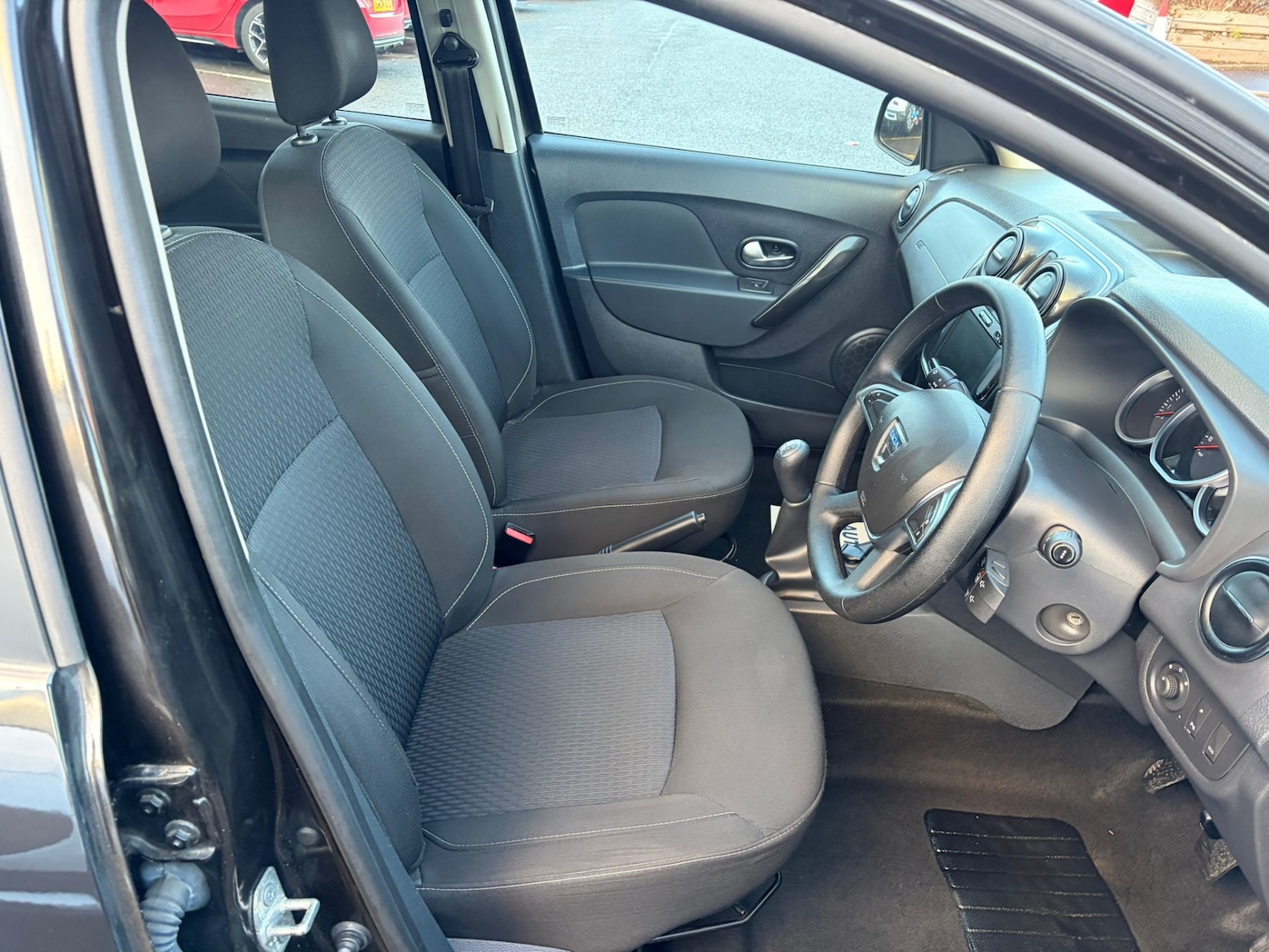 Used Dacia Sandero 2019 for sale - 76796716: Photo 12