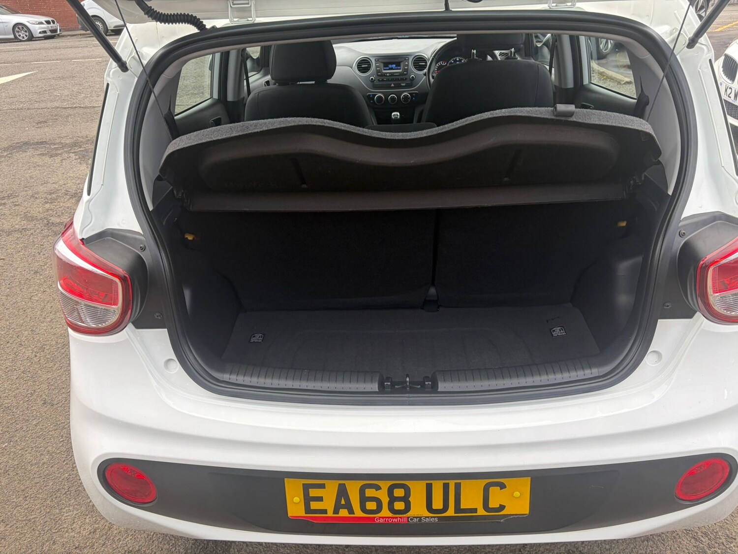 Used Hyundai i10 2018 for sale - 77707868: Photo 12