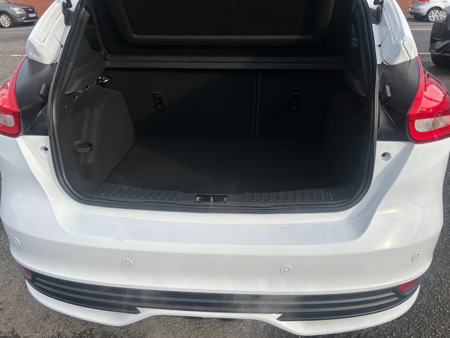 Used Ford Focus for sale - 76464581: Photo 12