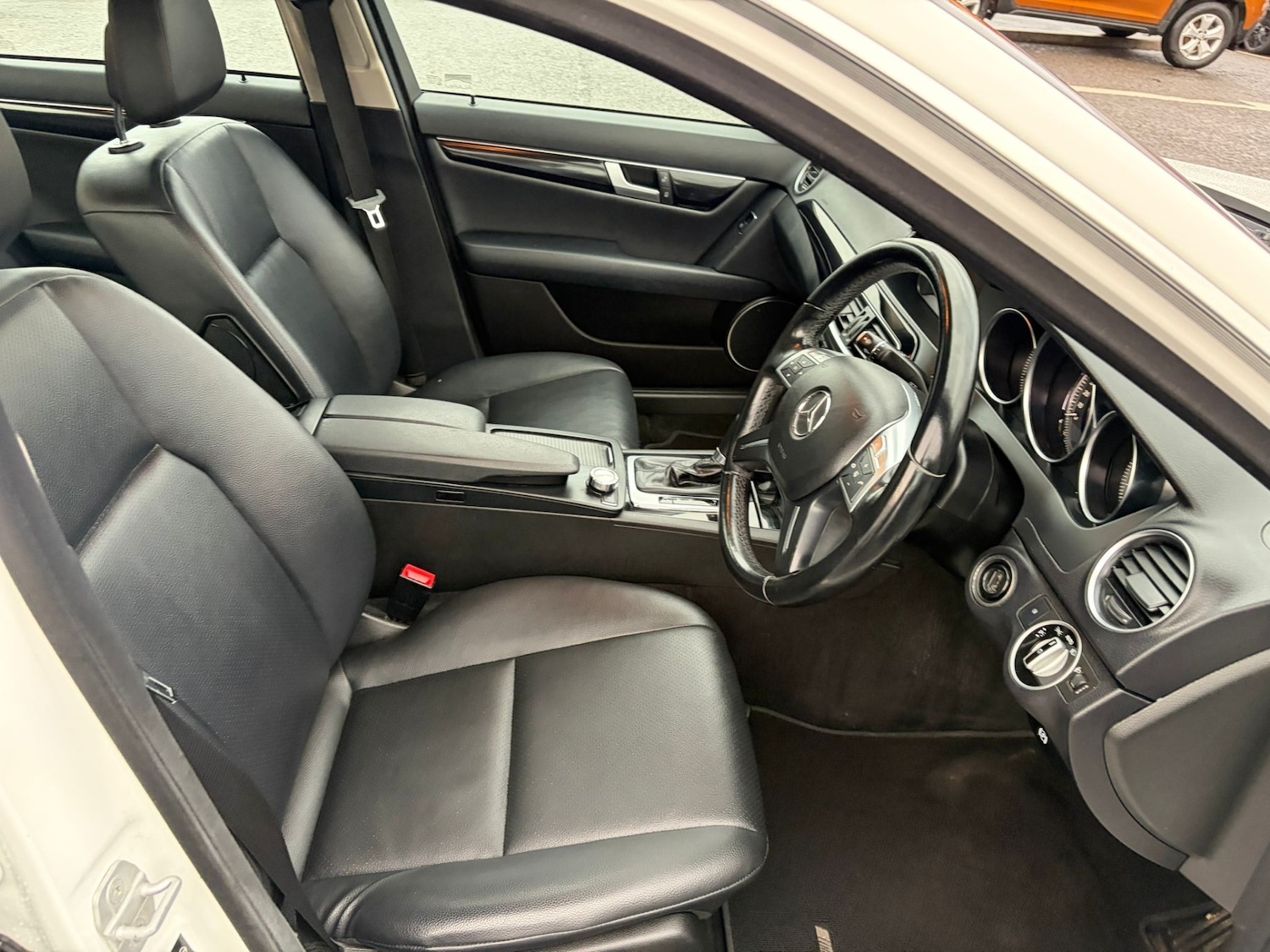 Used Mercedes-Benz C Class 2012 for sale - 76720183: Photo 15