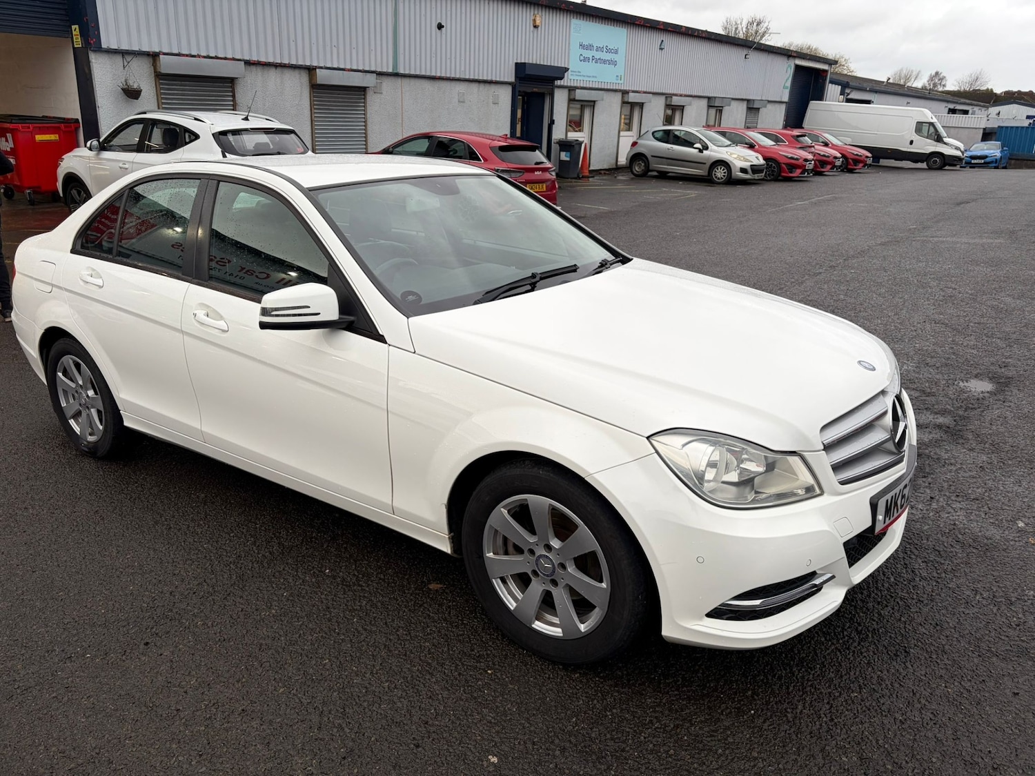 Used Mercedes-Benz C Class 2012 for sale - 76720183: Photo 5
