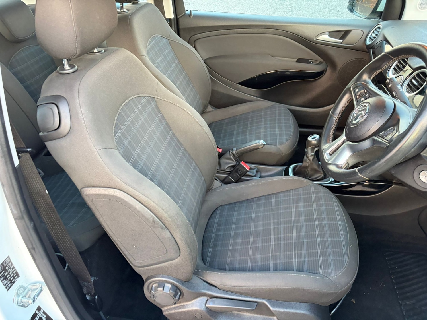 Used Vauxhall ADAM 2015 for sale - 77207403: Photo 11