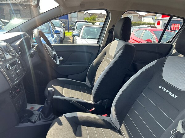 Used Dacia Sandero Stepway 2016 for sale - 75546115: Photo 13
