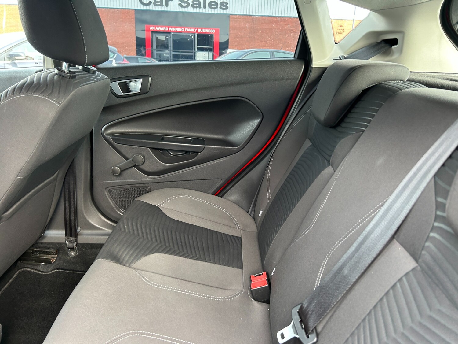 Used Ford Fiesta 2014 for sale - 78108983: Photo 16