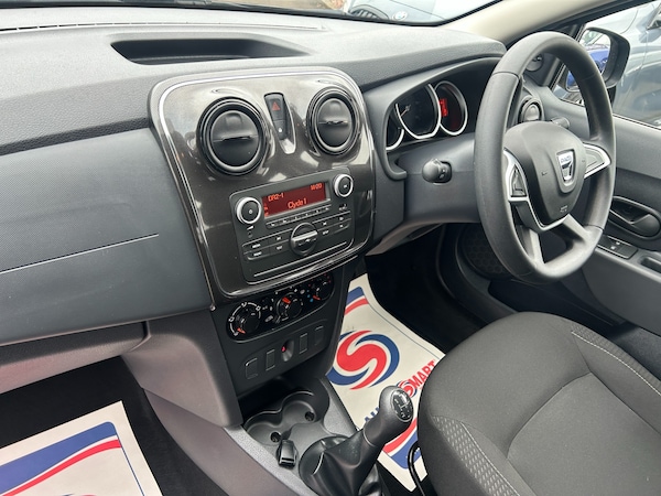 Used Dacia Sandero 2018 for sale - 76243927: Photo 12
