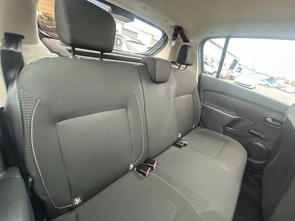 Used Dacia Sandero 2018 for sale - 76243927: Photo 15