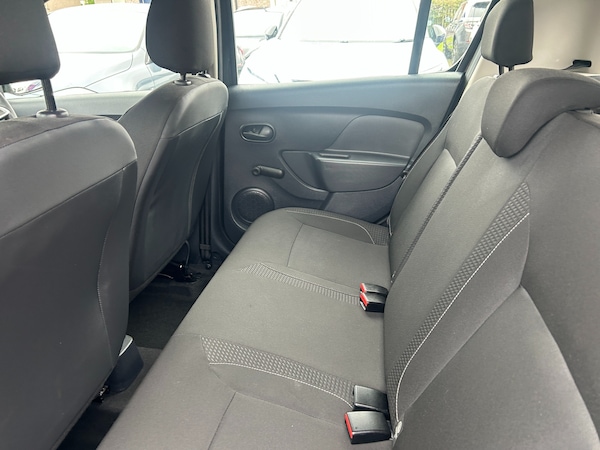 Used Dacia Sandero 2018 for sale - 76243927: Photo 16