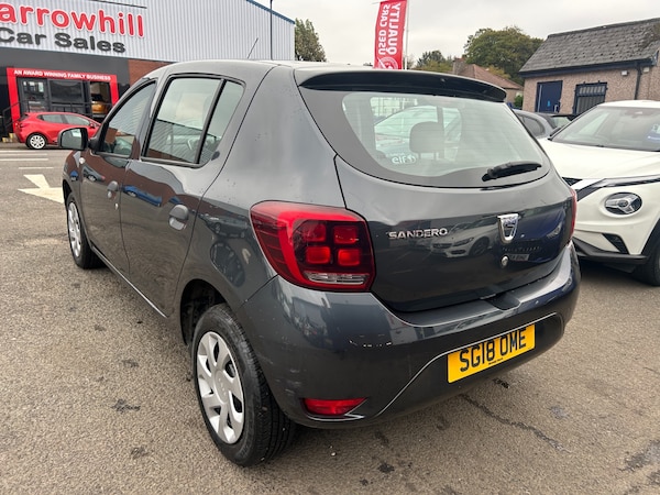 Used Dacia Sandero 2018 for sale - 76243927: Photo 6
