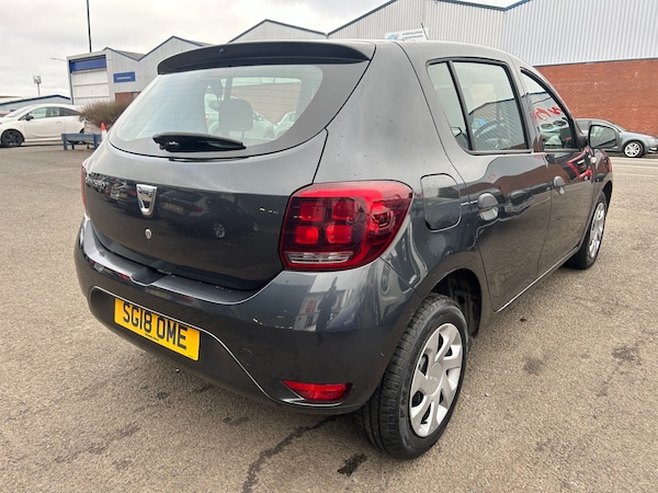 Used Dacia Sandero 2018 for sale - 76243927: Photo 7
