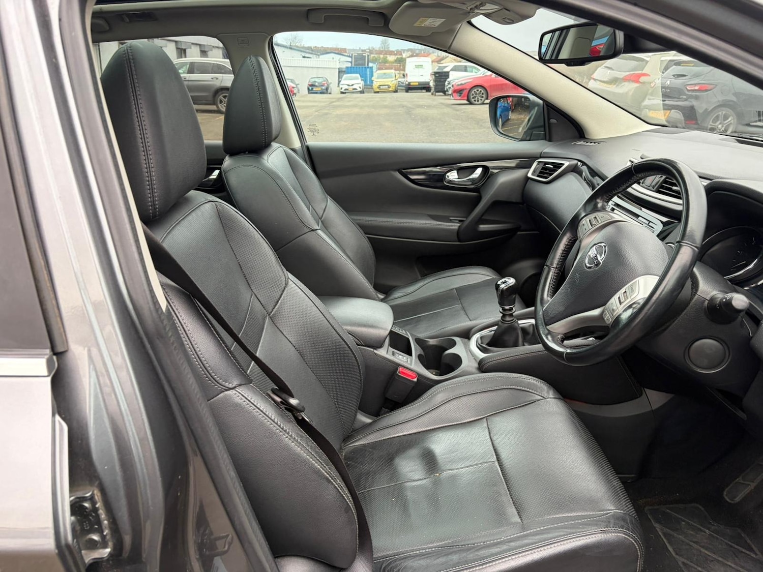 Used Nissan Qashqai 2014 for sale - 77379296: Photo 14