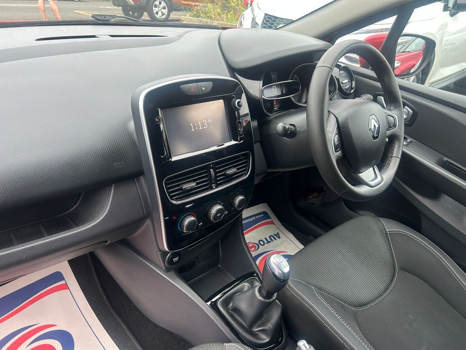 Used Renault Clio 2018 for sale - 77592306: Photo 14