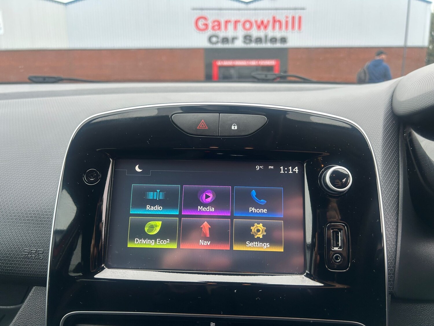 Used Renault Clio 2018 for sale - 77592306: Photo 17