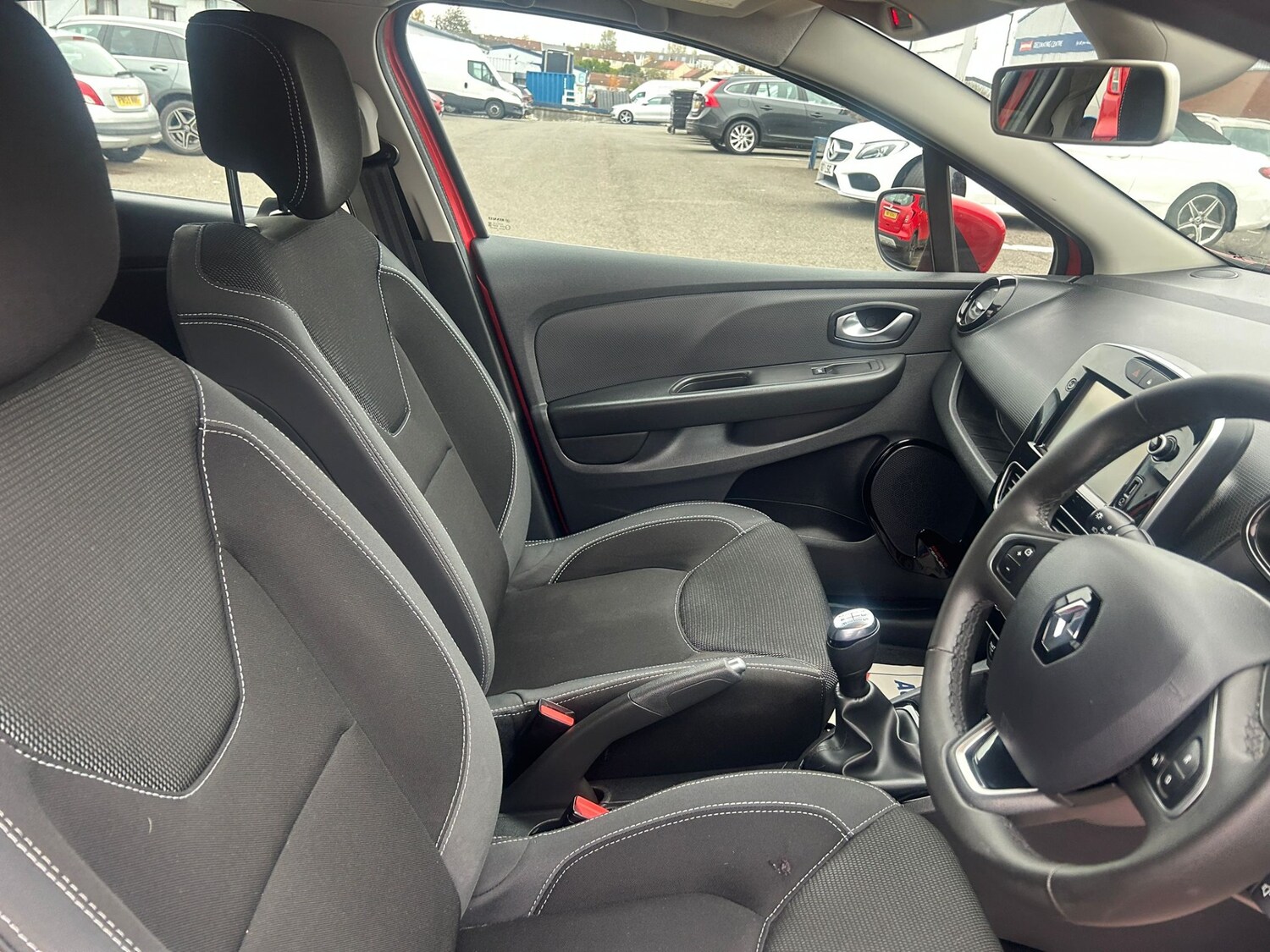 Used Renault Clio 2018 for sale - 77592306: Photo 21