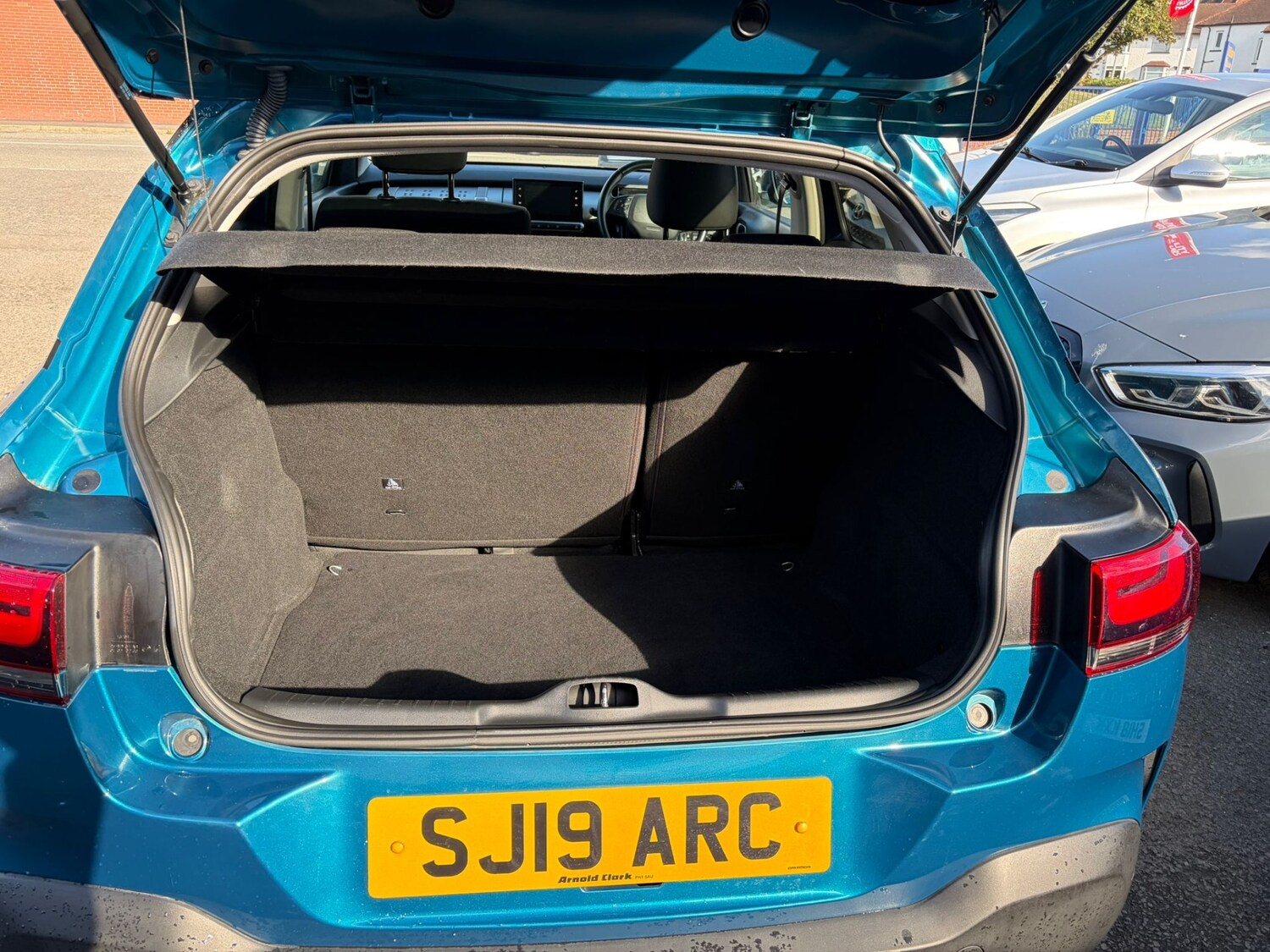 Used Citroen C4 Cactus 2019 for sale - 76067745: Photo 20