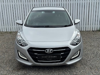 Used Hyundai i30 2016 for sale - 79598192: Photo