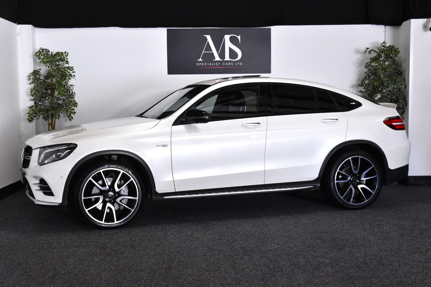 Used Mercedes-Benz GLC 2018 for sale - 76326828: Photo 1