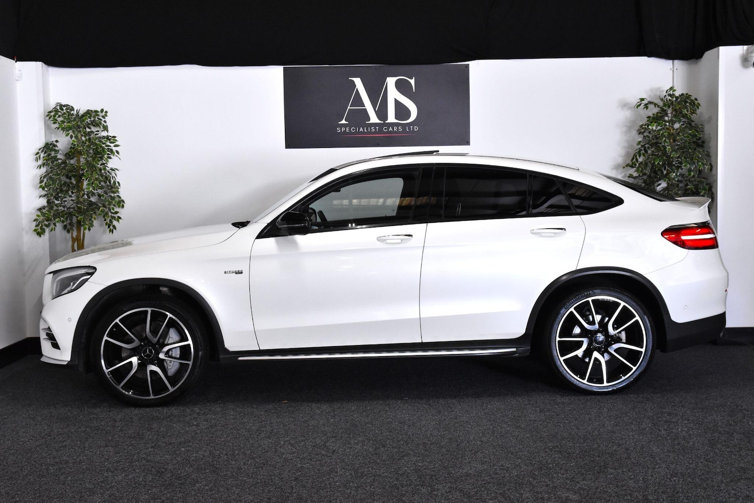 Used Mercedes-Benz GLC 2018 for sale - 76326828: Photo 2
