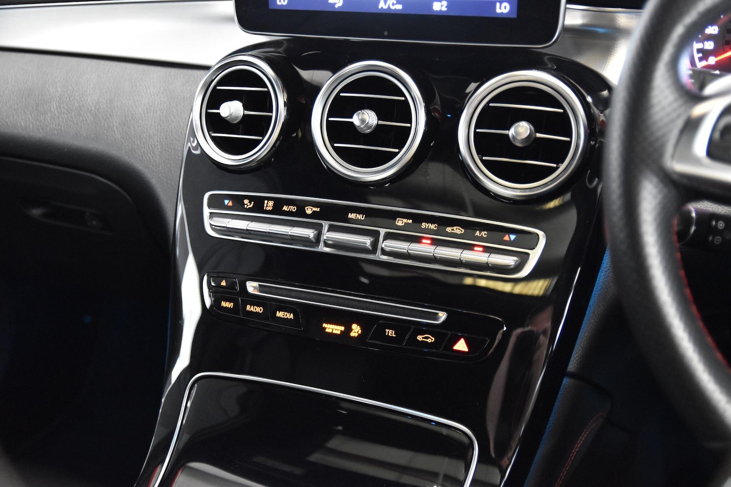 Used Mercedes-Benz GLC 2018 for sale - 76326828: Photo 25