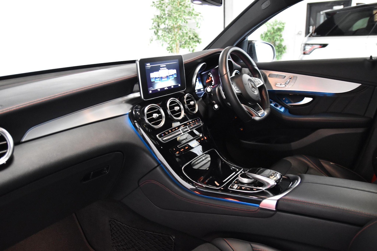 Used Mercedes-Benz GLC 2018 for sale - 76326828: Photo 34