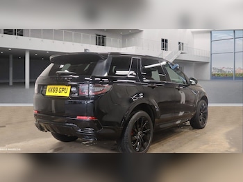 Used Land Rover Discovery Sport 2020 for sale - 75916055: Photo