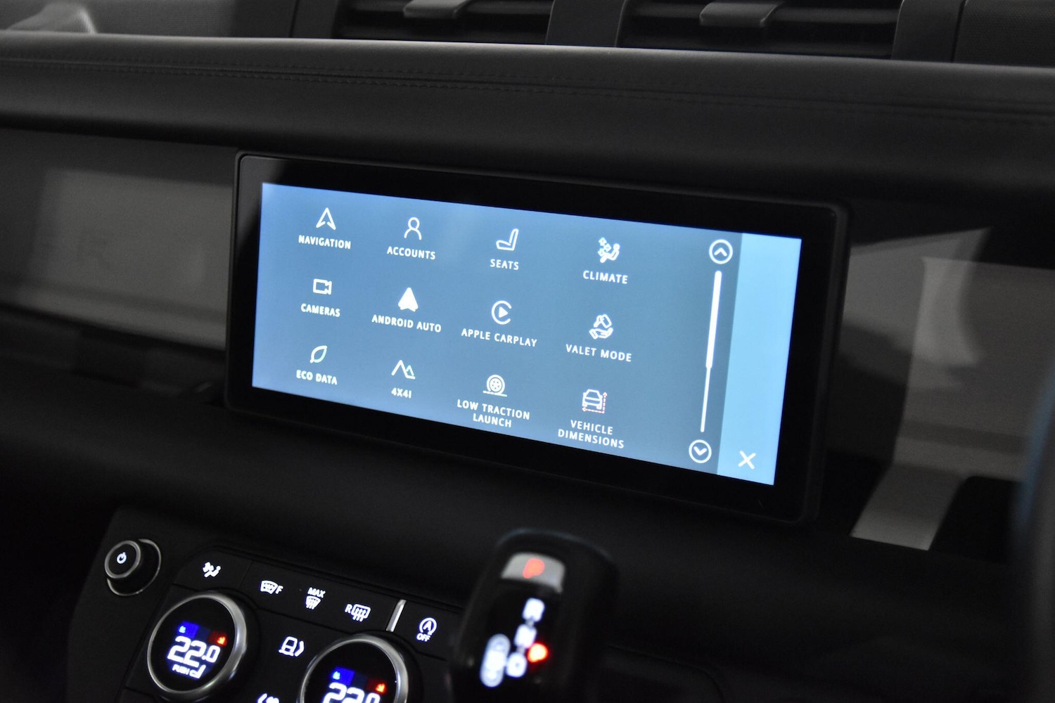 Used Land Rover Defender 2021 for sale - 76865206: Photo 18