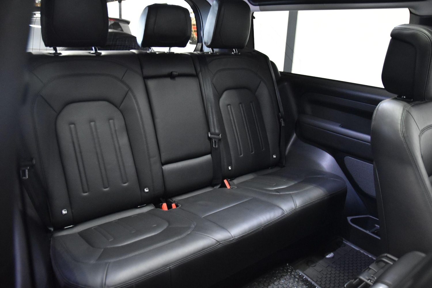 Used Land Rover Defender 2021 for sale - 76865206: Photo 26