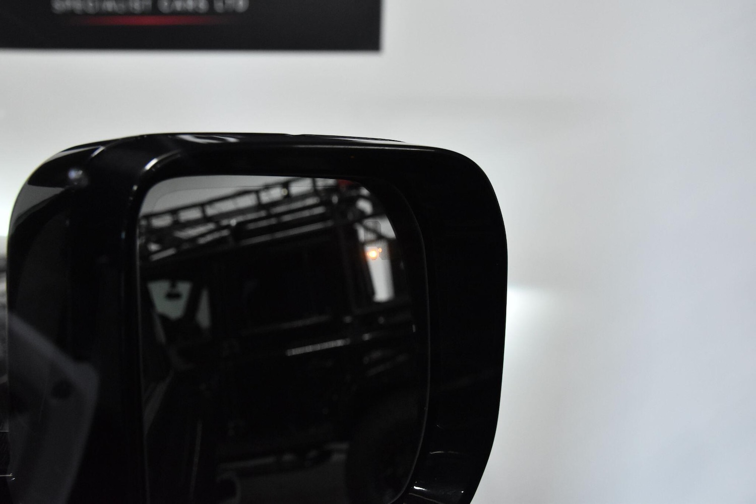 Used Land Rover Defender 2021 for sale - 76865206: Photo 8