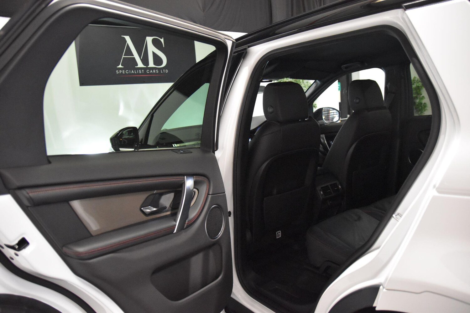 Used Land Rover Discovery Sport 2019 for sale - 77969615: Photo 28