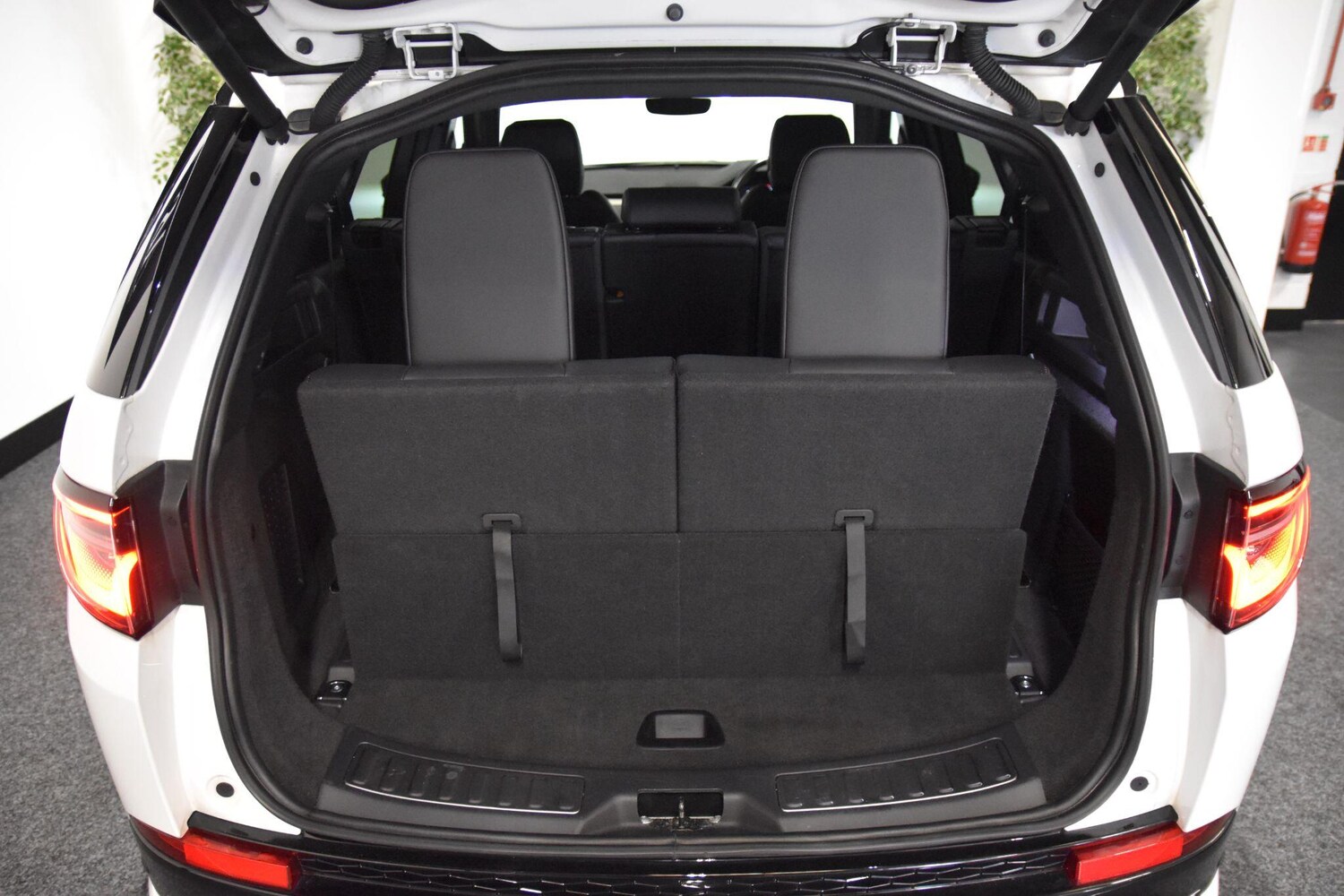 Used Land Rover Discovery Sport 2019 for sale - 77969615: Photo 34