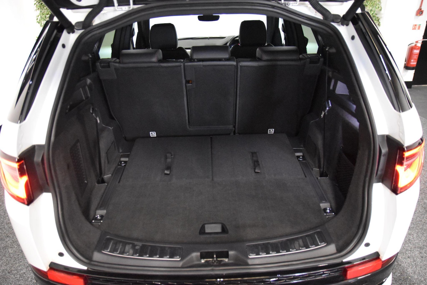 Used Land Rover Discovery Sport 2019 for sale - 77969615: Photo 35