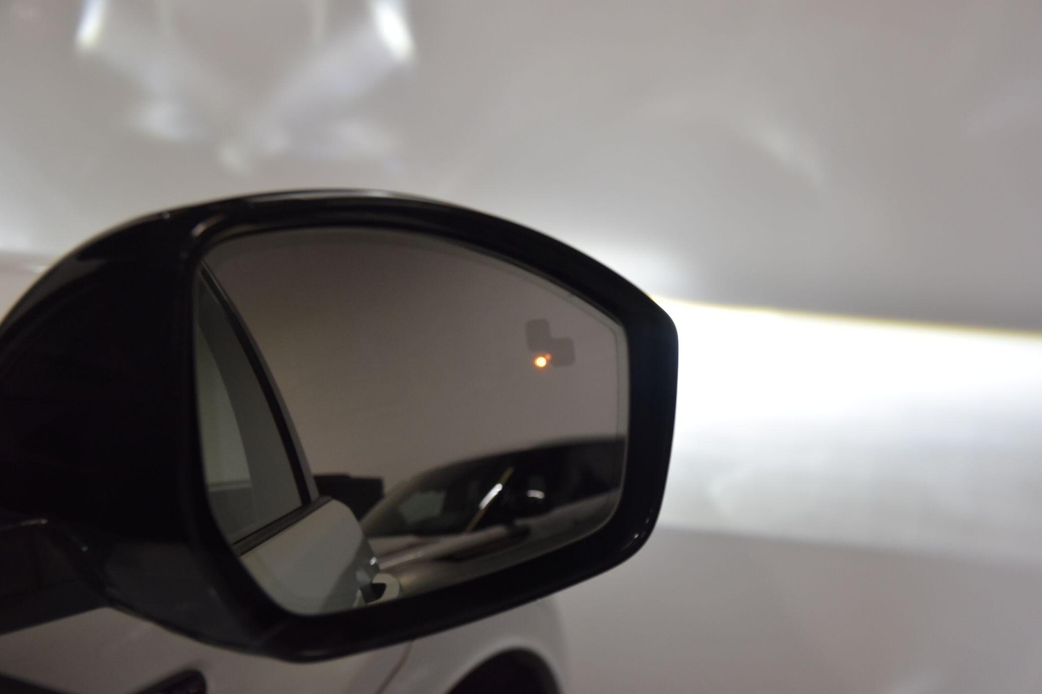 Used Land Rover Discovery Sport 2019 for sale - 77969615: Photo 7