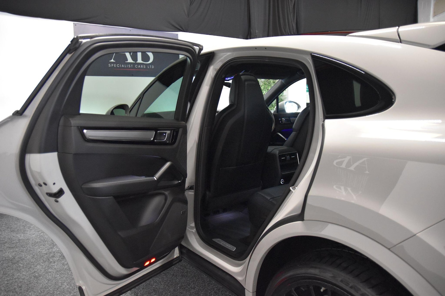 Used Porsche Cayenne 2019 for sale - 75719706: Photo 30