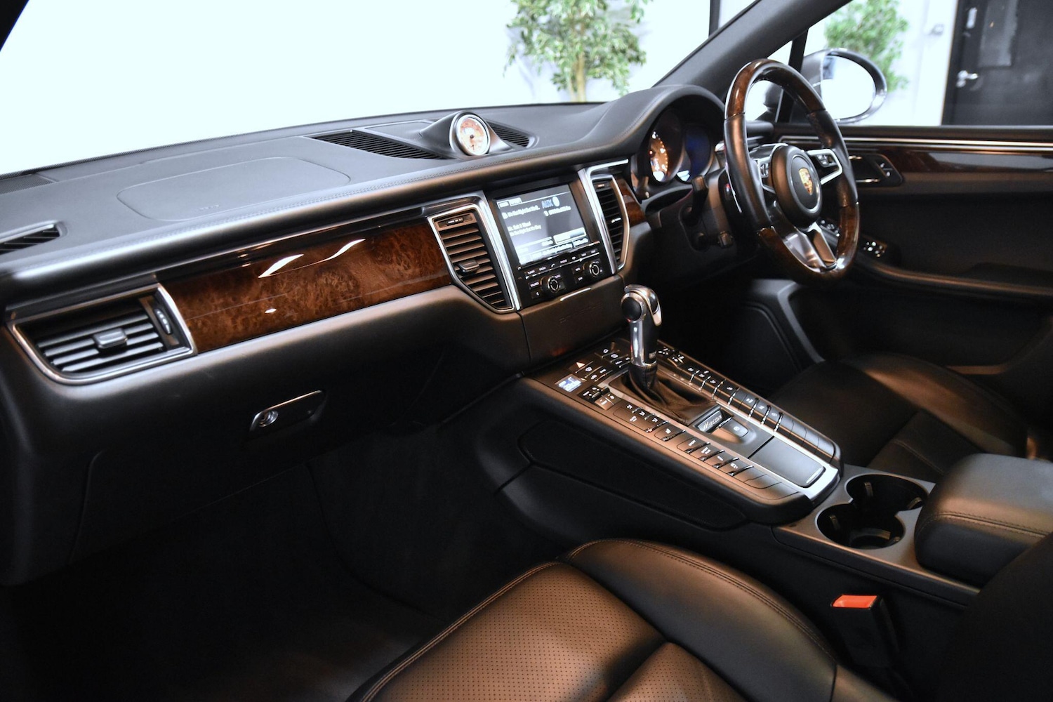 Used Porsche Macan 2015 for sale - 78100157: Photo 29