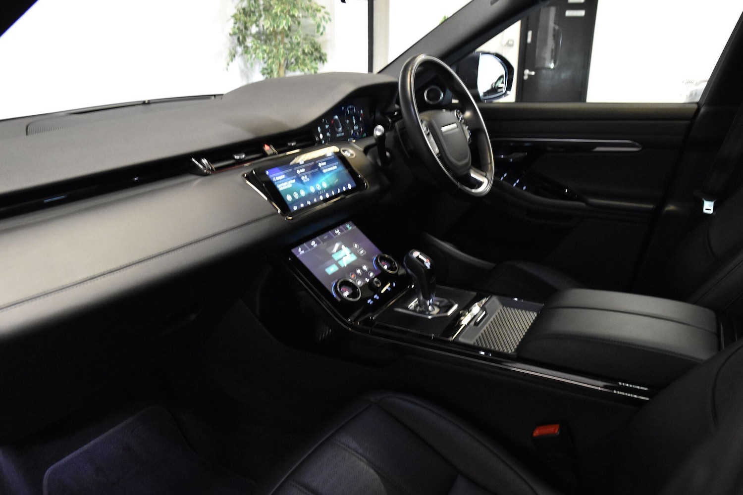 Used Land Rover Range Rover Evoque 2019 for sale - 76656975: Photo 29