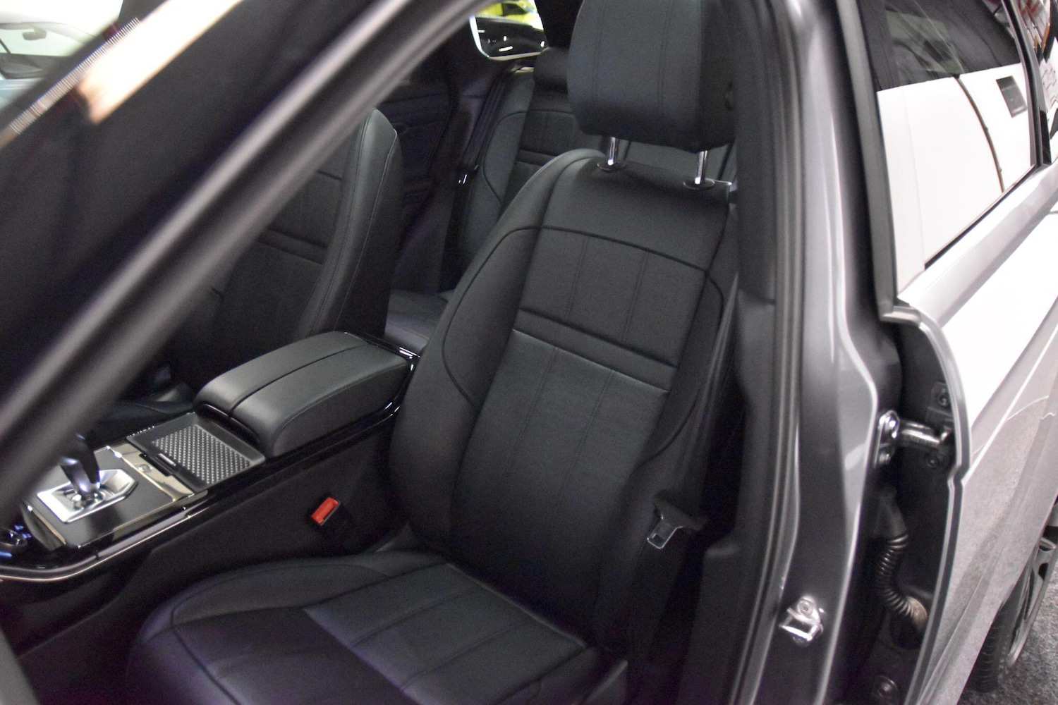 Used Land Rover Range Rover Evoque 2019 for sale - 76656975: Photo 30